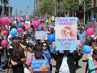 Thousands March for the Babies in Melbourne