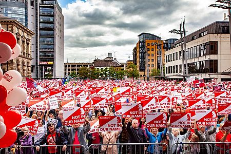20,000 people bring Belfast to a standstill for the 'March for Their Lives'